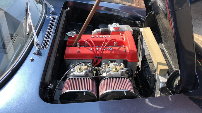 Engine bay side.jpg