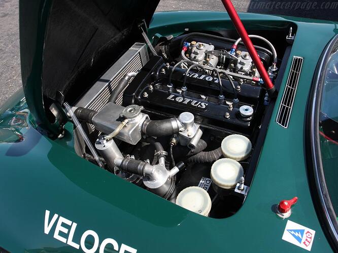 lotus-elan-26r_12