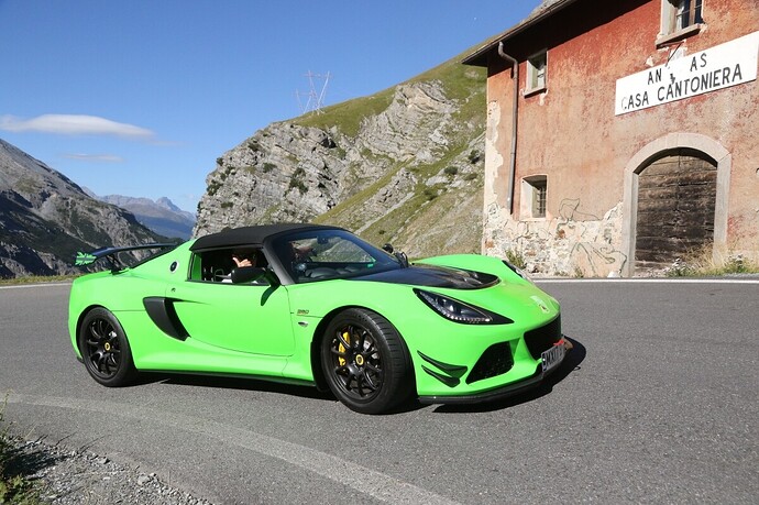 stelvio.jpg