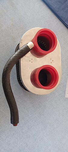 Filter box with hose