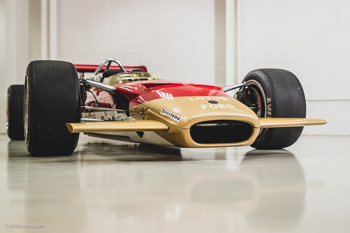 Will-Broadhead-Adrian-Newey-Lotus-49B-41-2000x1333.jpg